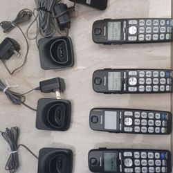 4 Phones With   Answering Machine Many Functions 