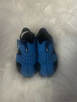 Nike Kids Blue Water Sandals size 9
