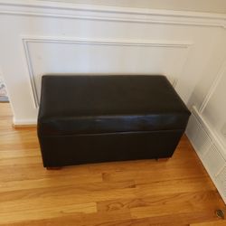 Storage Otterman Bench For Foyer 32Lx26Wx18H Inches