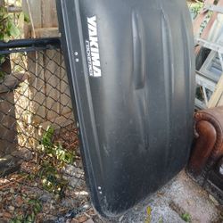 Yakima Rocket Box