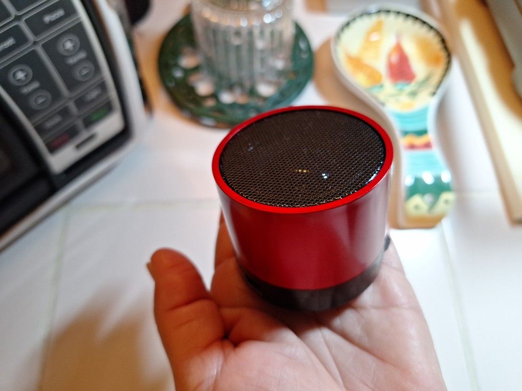 Bluetooth Portable Compact Speaker