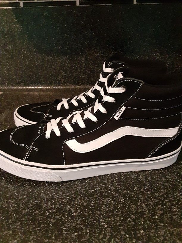 Vans mens 13 Great Condition 