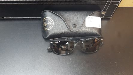 RAYBAN BLACK SUNGLASSES
