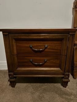 Vintage American of Martinsville Italian Mediterranean 2-Drawer Nightstand / Side Table