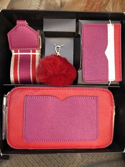 Crossbody Gift Set