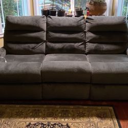 Reclining Couch 