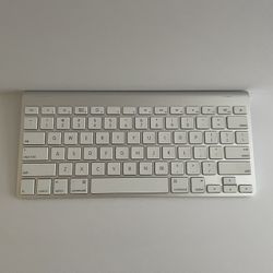 Apple Magic Keyboard A1314