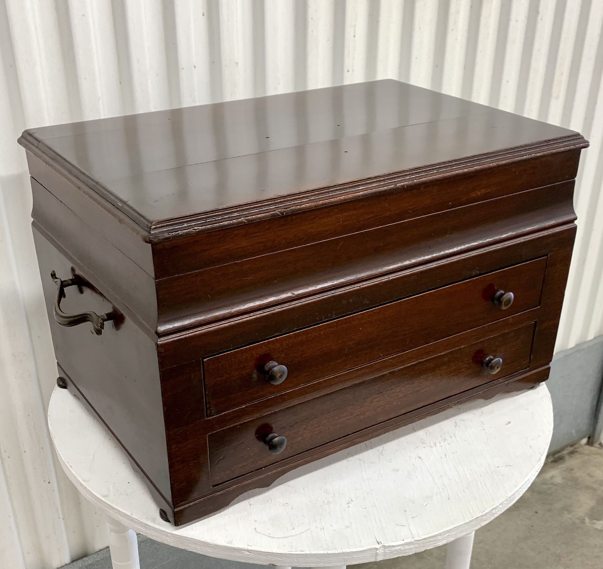 Vintage 1940’s solid mahogany silverware cutlery chest