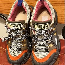 Gucci Women’s Flashtrek Sneakers 37