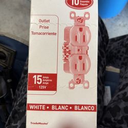 9- electrical Plugs 15 Amps 125V  White 