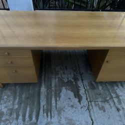 Knowlton Brothers Executive Computer Desk 