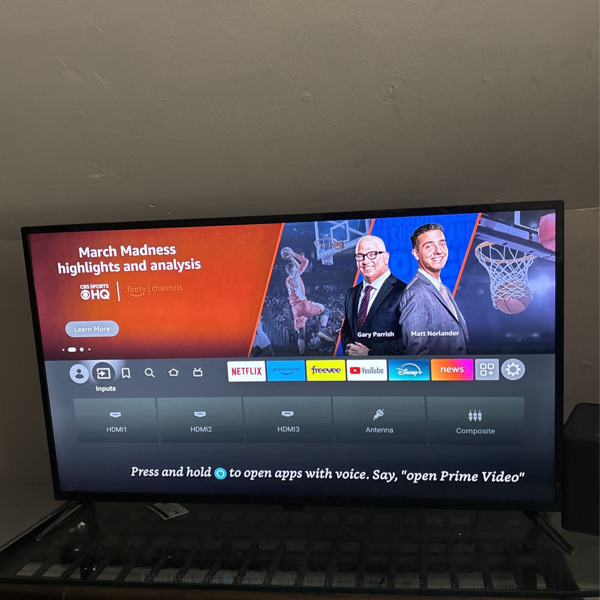 Tv 42inch Smart Tv