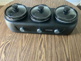 Kitchen Selectives 3 Crocks Slow Cooker
