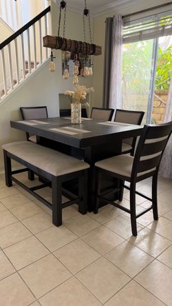 Dinning table expendable