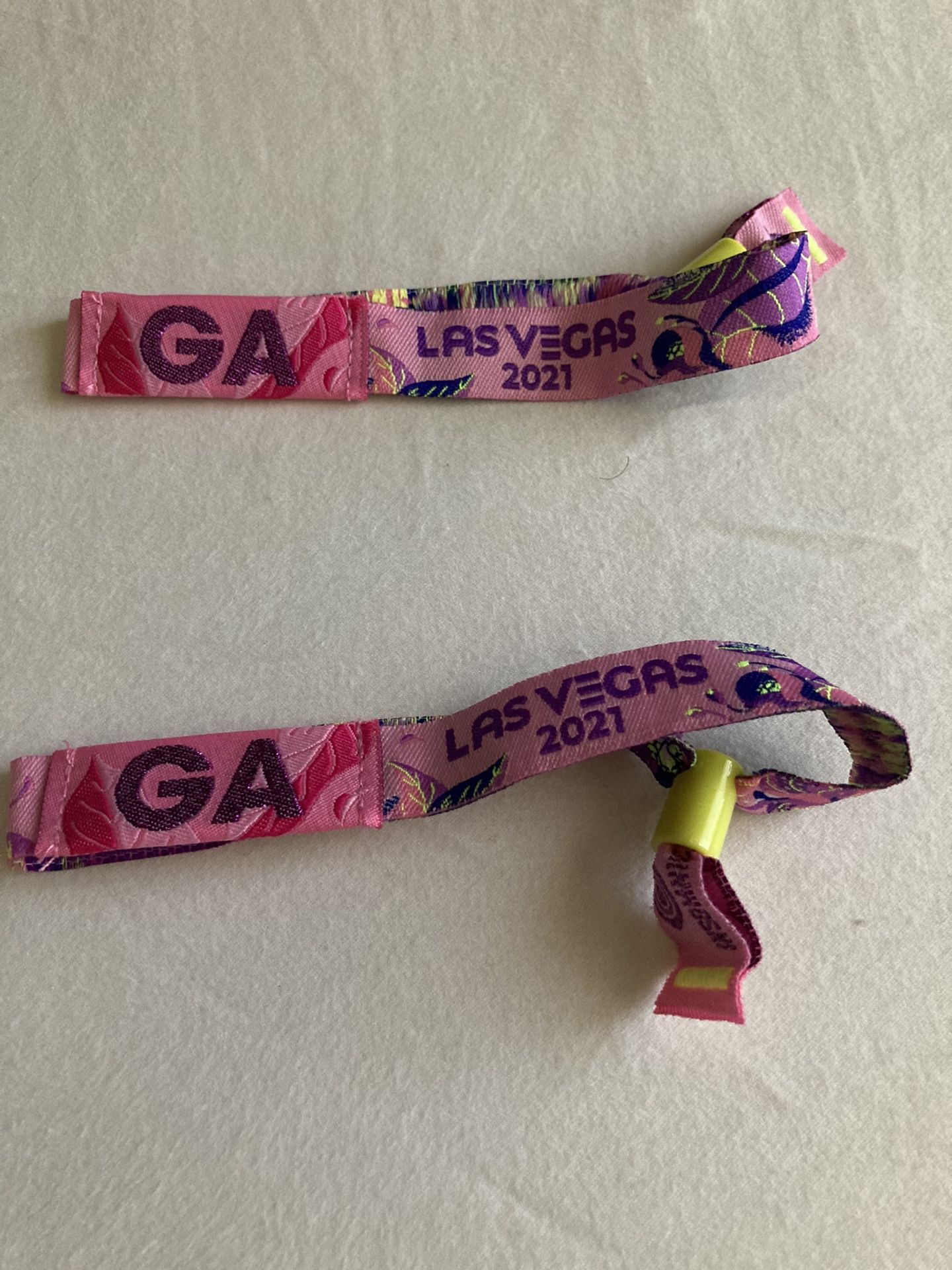 EDC WRISTBAND for SATURDAY  & FRIDAY  only