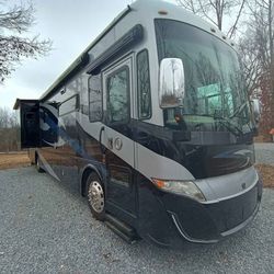 2022 Tiffin Allegro RED 38LL