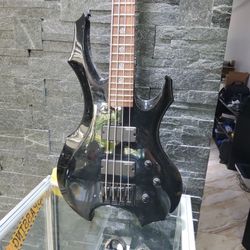 Ltd TA-204 Bass Guitar 