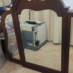 Mirror 