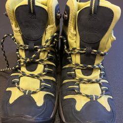 Keen Hiking Boots 