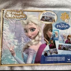 Frozen Disney Wooden Puzzles Set Of 5 With Storage Tray New 