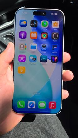 Iphone 17 pro max 256 verizon like new 💥💥