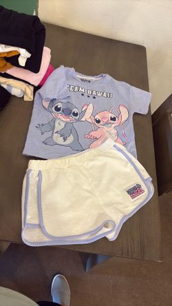 Girls stitch shirt and shorts set size 10/12
