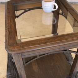 Espresso Finish Solid Oak Side Table
