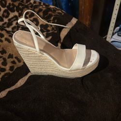 White Wedges