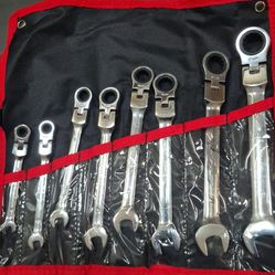 8 Pcs New Adjustable Ratchet Wrench Set.