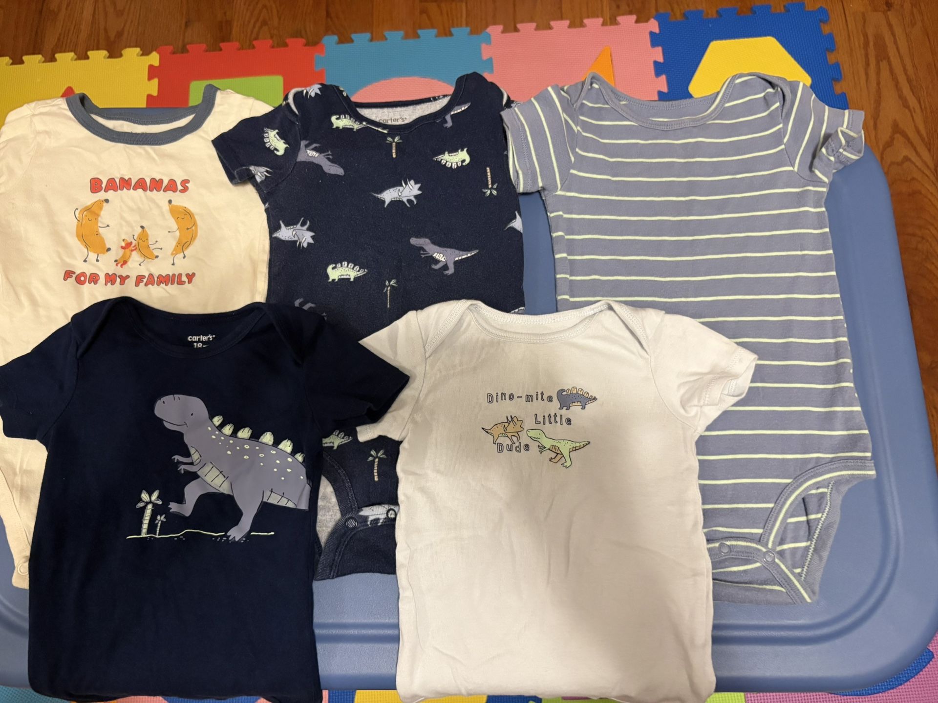 Carter’s Baby Boy 5 Bodysuits Bundle Blue And Multicolor Short Sleeves Snaps