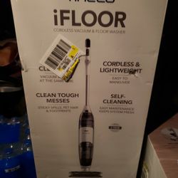 Brand New iFloor Vacuum/floor Washer