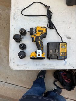 DEWALT 12v max 5-in-1 drill