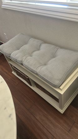 Storage bench