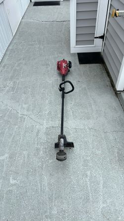 Gas weed trimmer