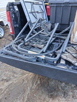Climbing Tree Stand W/harness And Padded Seat
