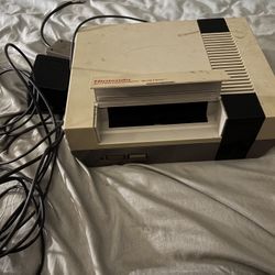 NES NINTENDO CONSOLE