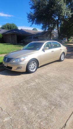 2011 hyundai Genesis