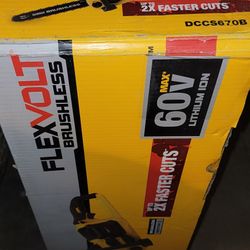 Dewalt Chainsaw 60v