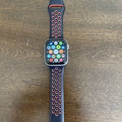 Apple Watch Nike Series 6 45mm