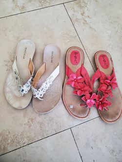 2 Womens sandles size 9 selling both
