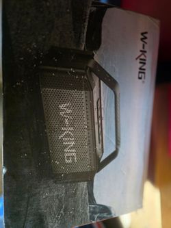 BLUETOOTH. SPEAKER. GOOD SOUD