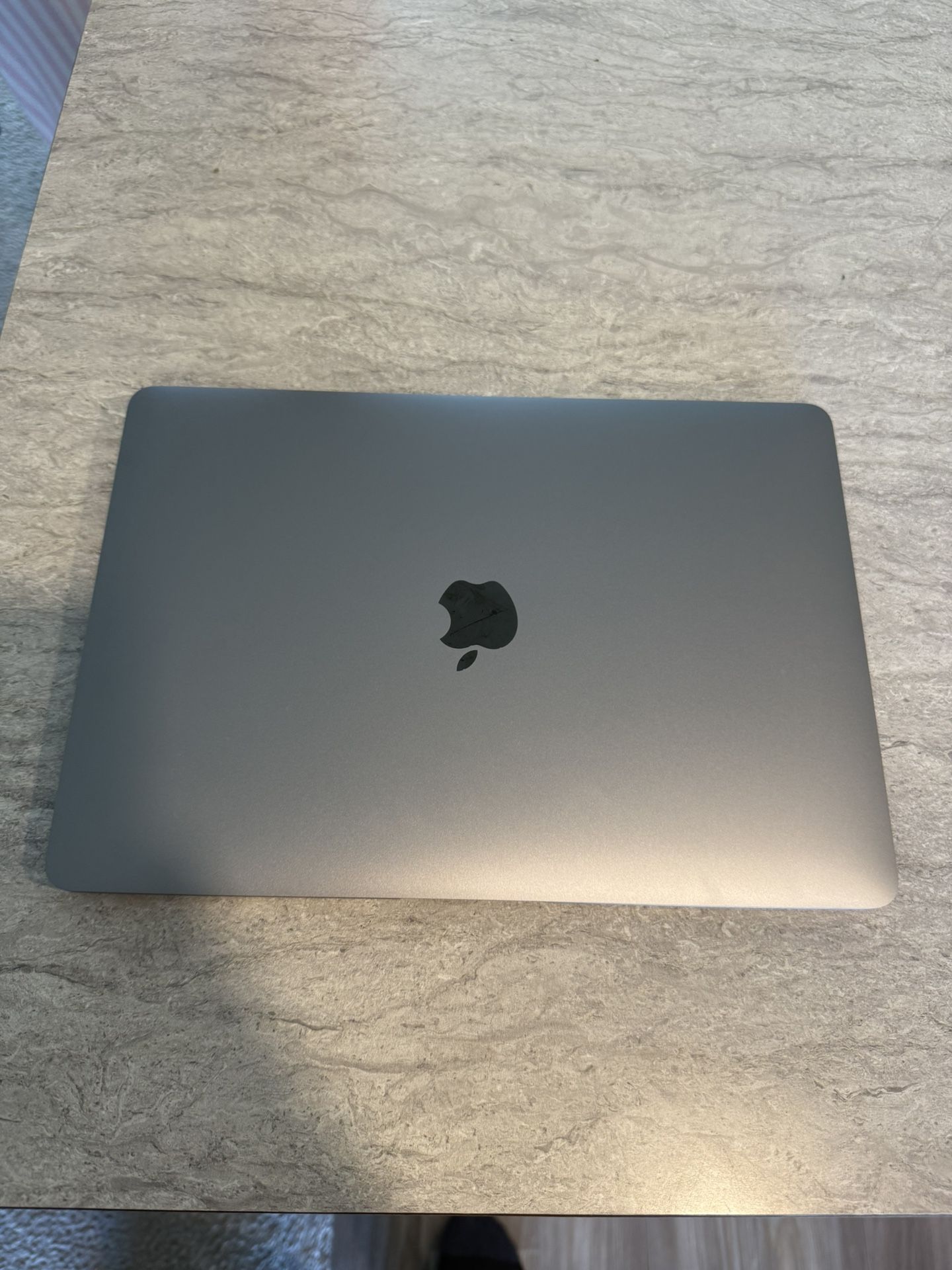 Brand new Macbook air M1