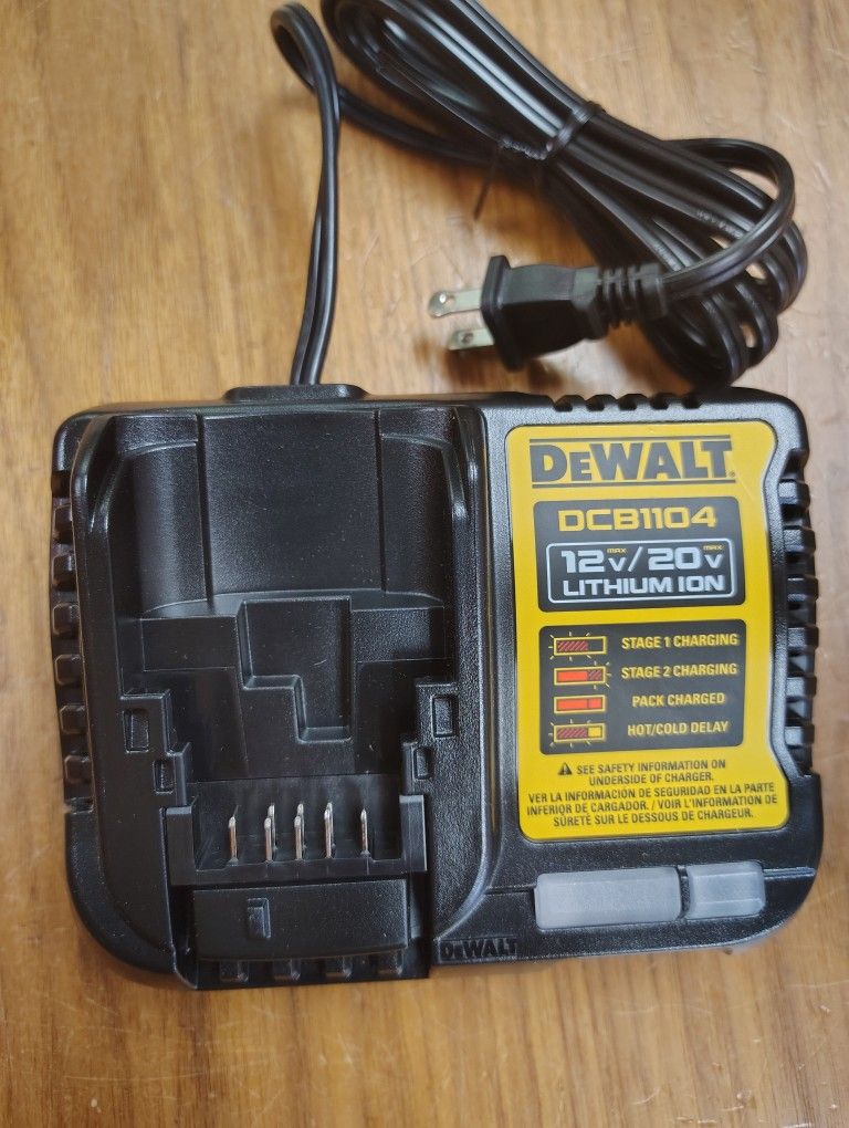 DeWalt Charger