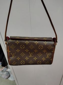 Louis Vuitton Vintage Monogram Recital Shoulder Bag - Authentic