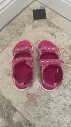 Kids size 2M sandal