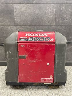 Honda EU3000i Inverter Generator  (A1D028571)