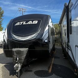 2021 Dutchman Atlas 2732RB