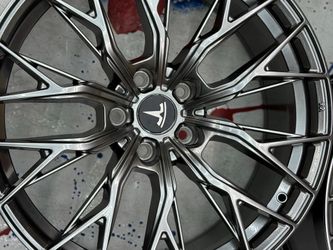 19” TESLA WHEELS  19x8.5 ET 35  5x114  $690