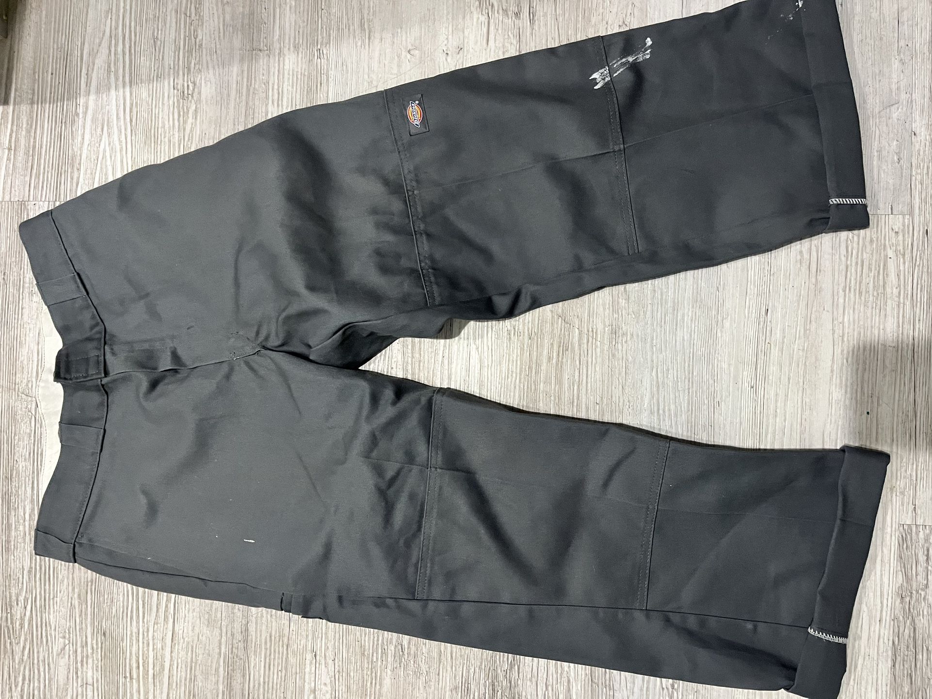 9 Pairs of Levi’s and Dickies Jeans/Pants