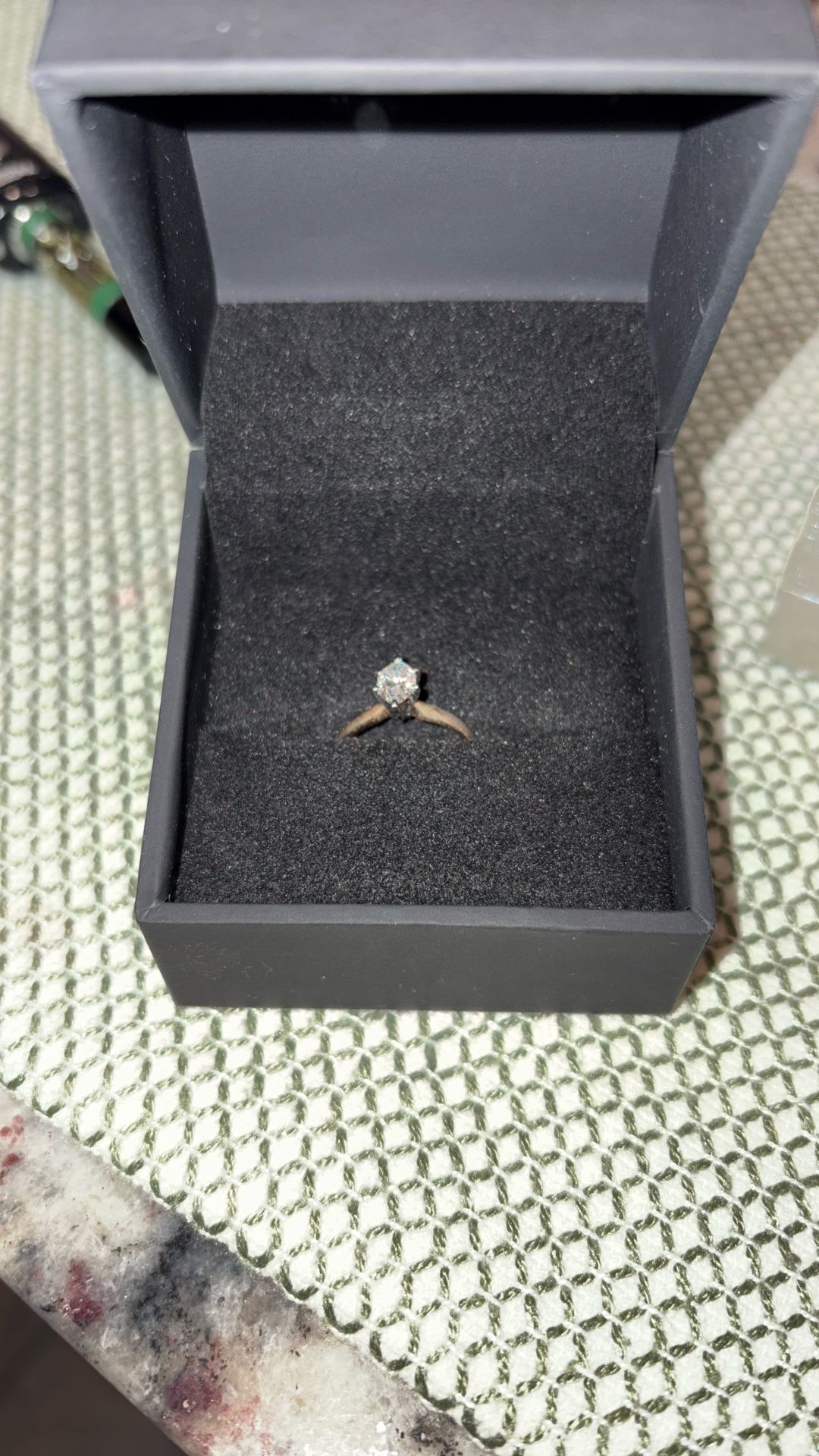 14 gold band with marquee natural diamond